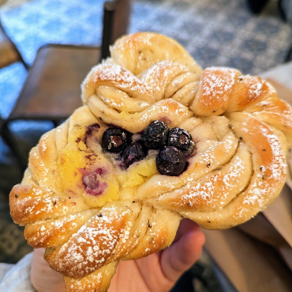 Discover London’s Top Chinese Bakeries for Unique and Delicious Treats