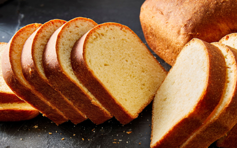 Chinese Bakery Buns Recipe： Soft, Fluffy, and Irresistible