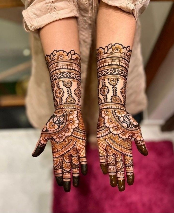 Easy Mehndi Designs： Quick Patterns for Effortless Henna Beauty