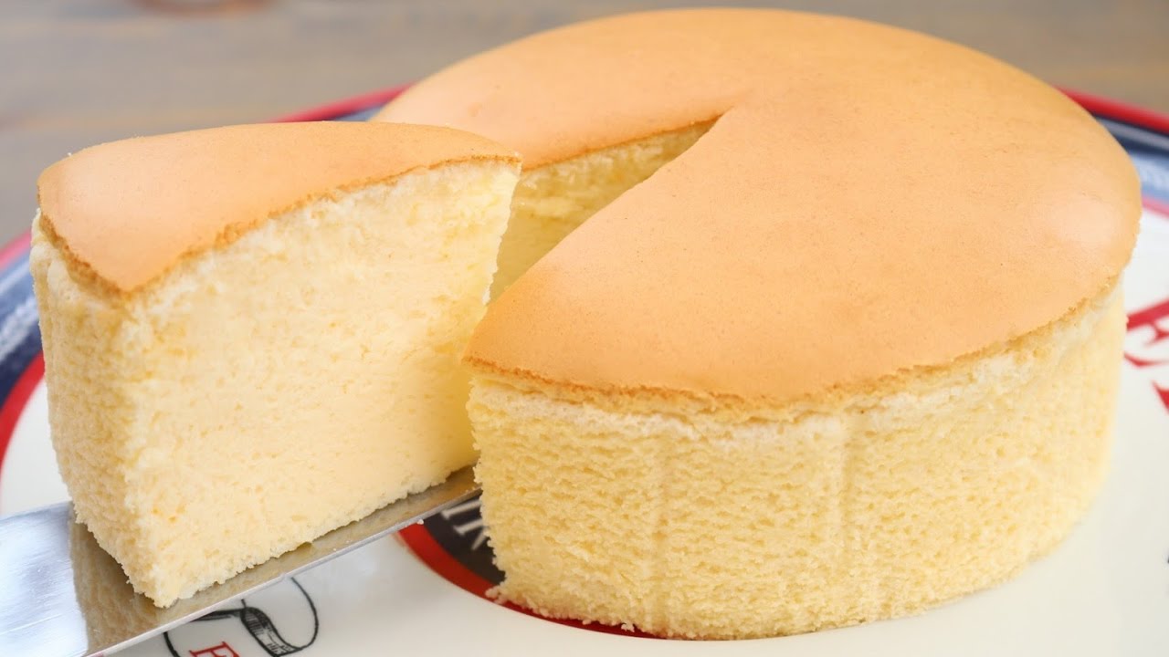 Easy Chinese Bakery Sponge Cake Recipe： Soft and Fluffy Delight