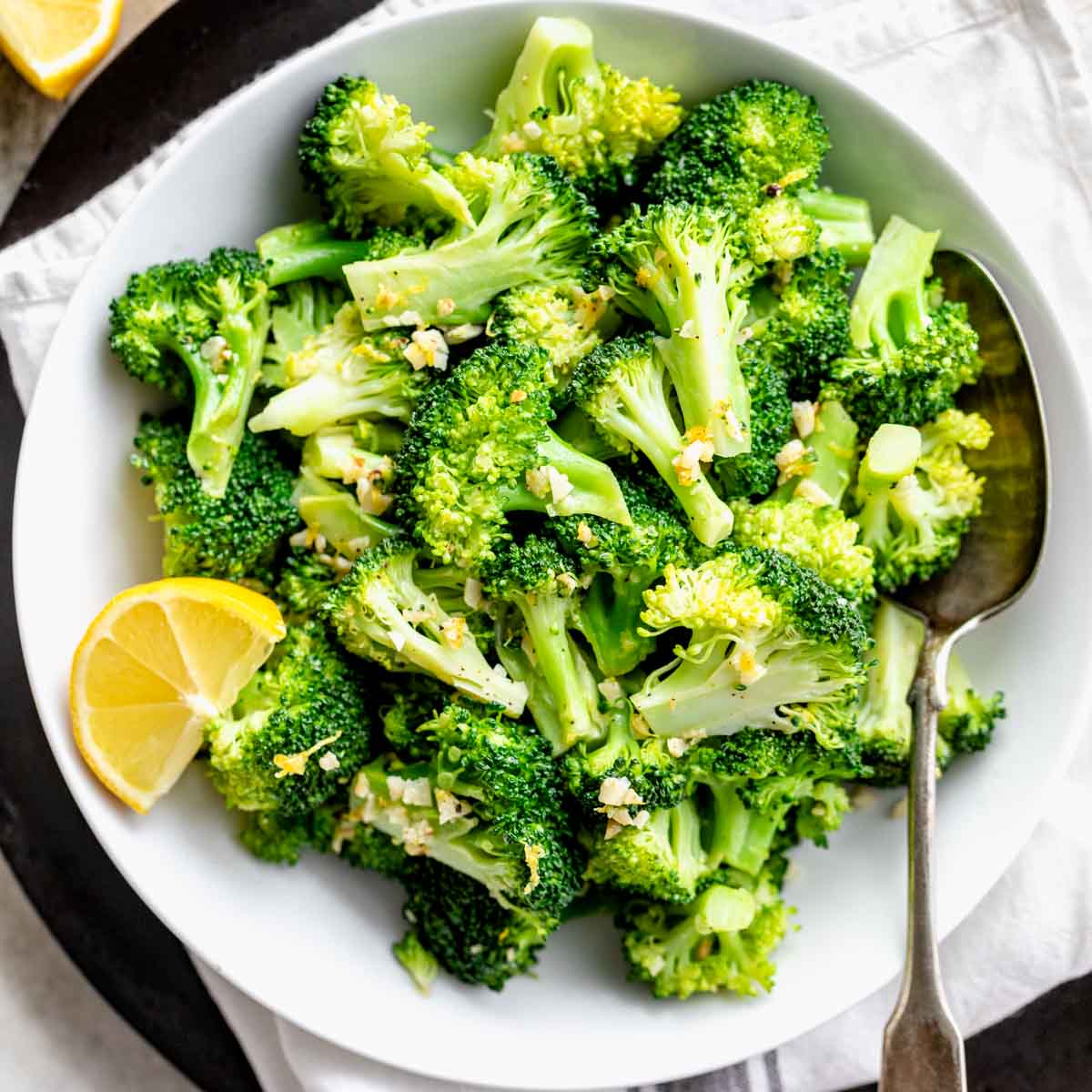 Easy Steamed Broccoli Recipes： Perfect Side Dishes for Every Meal