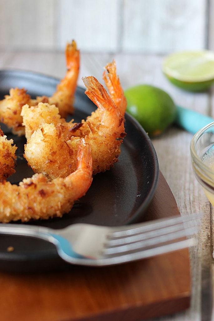 Homemade Pineapple Sauce for Coconut Shrimp – Perfect Balance of Sweet and Heat!