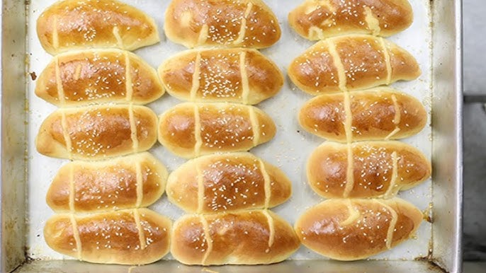 Chinese Bakery Buns Recipe： Soft, Fluffy, and Irresistible