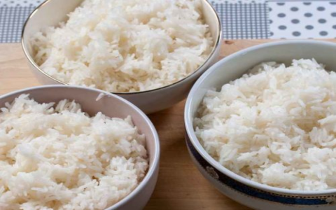 How to Make Perfect Steamed Dishes with Rice: Tips and Recipes