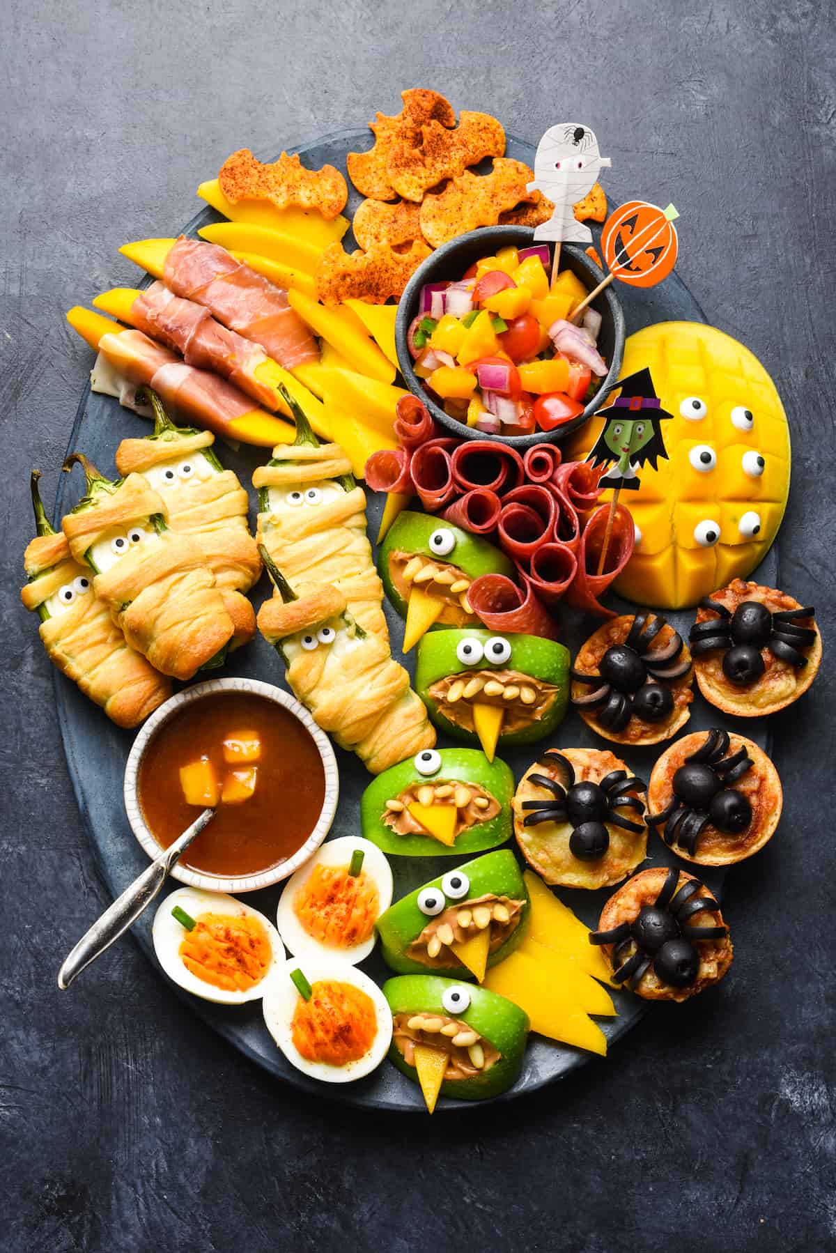 Easy Halloween Party Food Recipes: Fun & Creepy Treats for Your Celebration