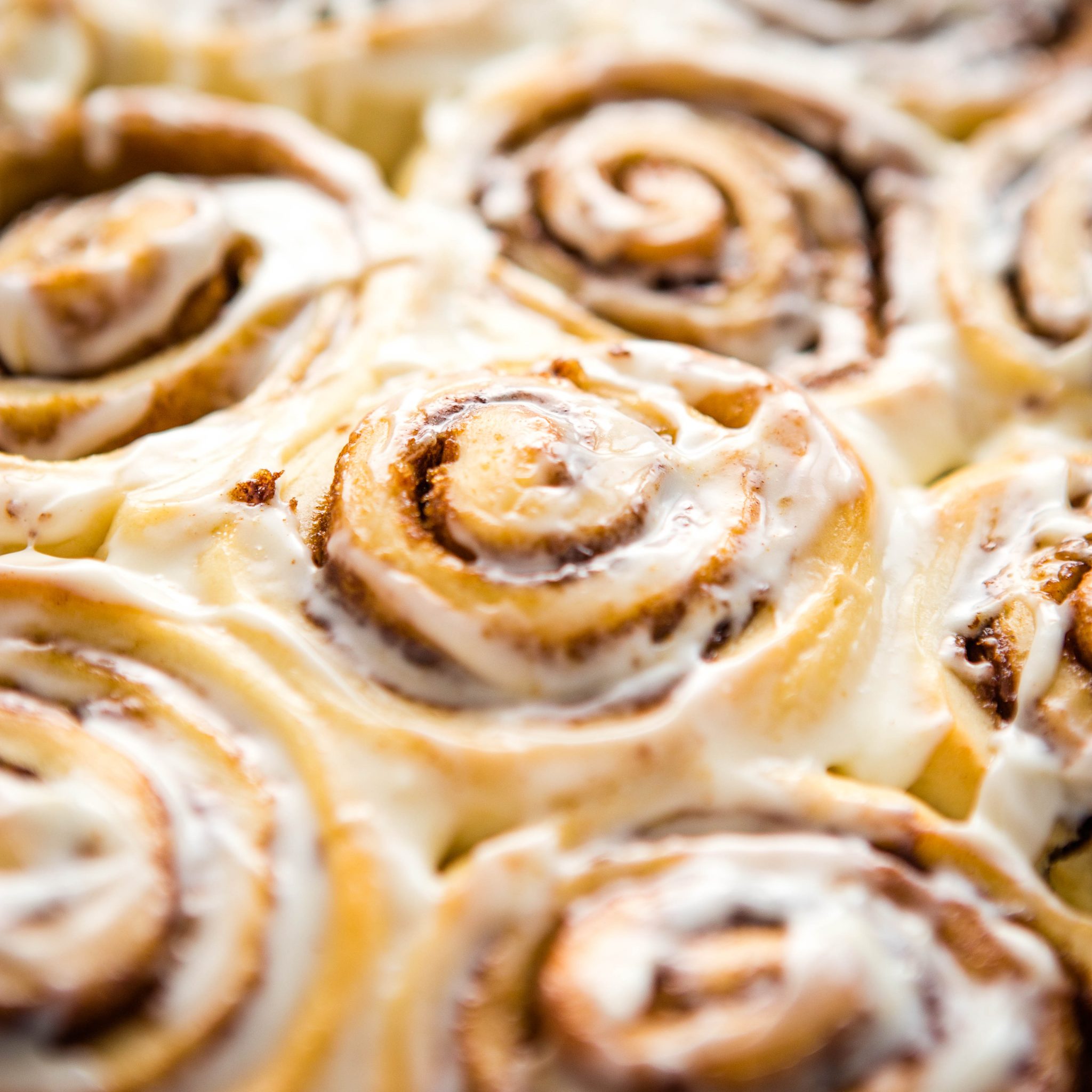 How to Make Cinnamon Rolls Fast: Simple and Quick Recipe