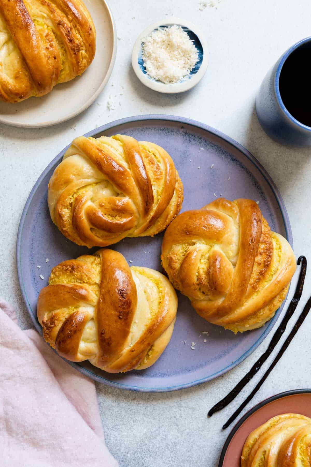 Easy Chinese Bakery Buns Recipe: Perfect for Soft, Fresh Baked Buns