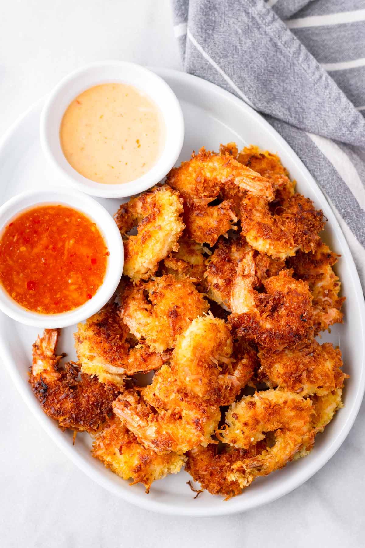 What Can I Dip Coconut Shrimp In? Top 5 Delicious Dipping Sauces