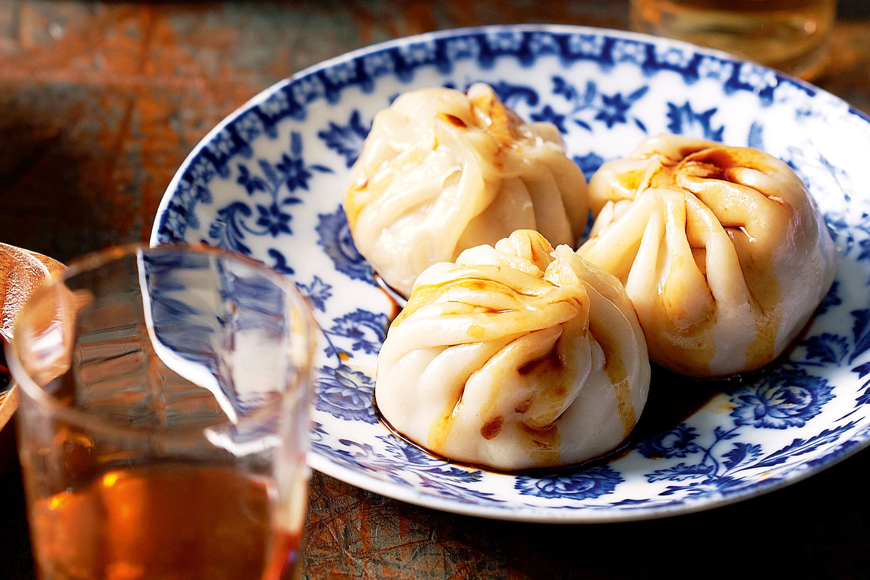 Delicious Steamed Food Dishes: From Dumplings to Steamed Meat and Fish