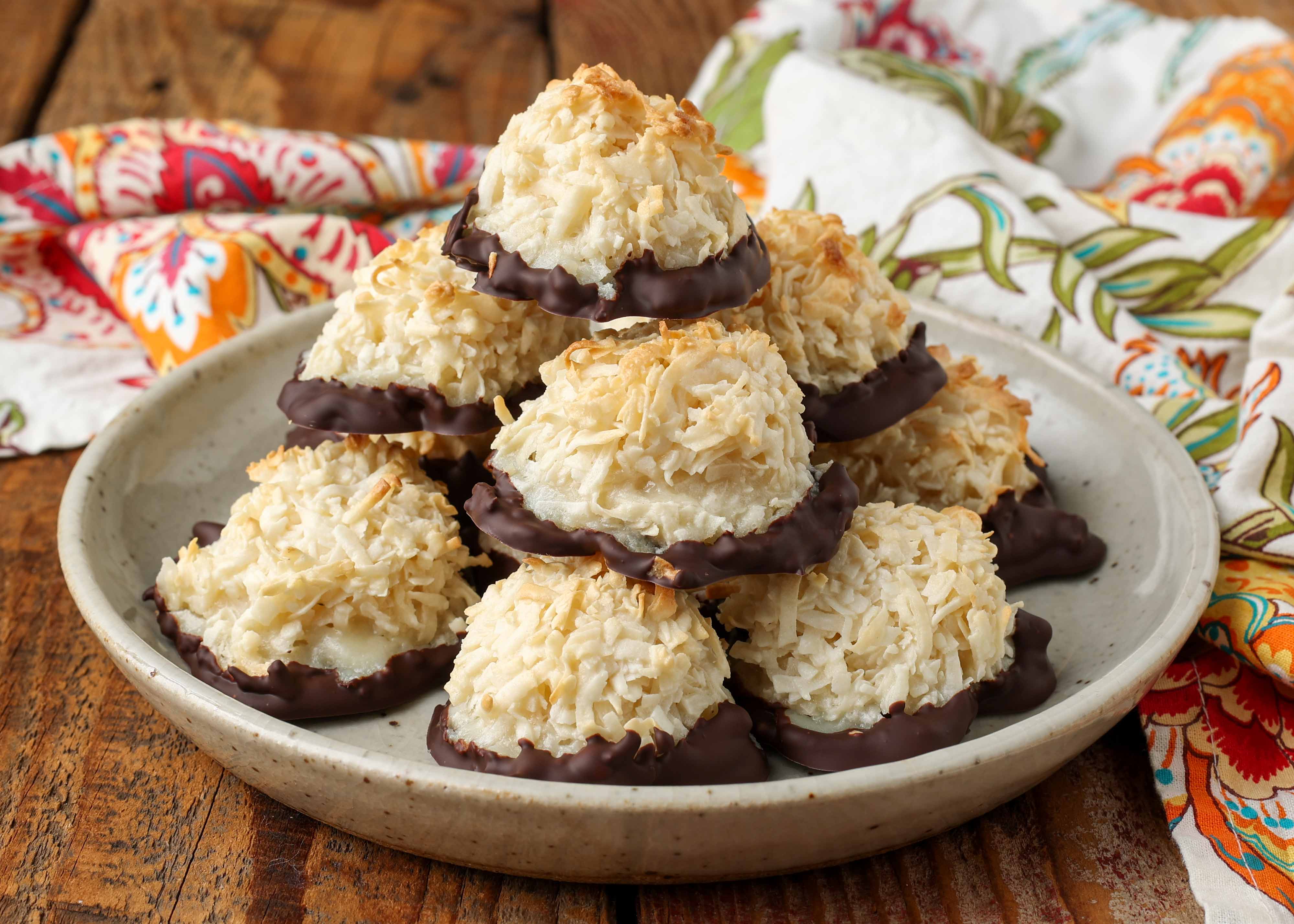 How to Make Coconut Macaroons with Dark Chocolate Dip – Simple Recipe