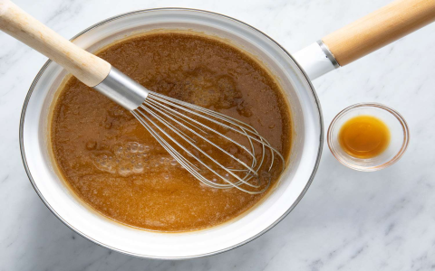 Quick and Easy Caramel Sauce Recipe with Just 3 Ingredients