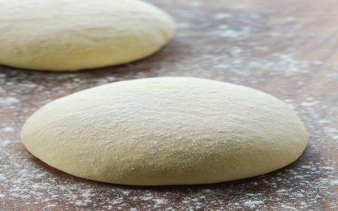 The Easiest Pizza Dough Recipe: No Waiting, Just Mix & Go!