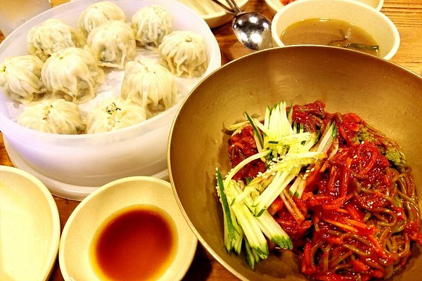 Where to Find the Most Delicious Dim Sum Lunch in Seoul