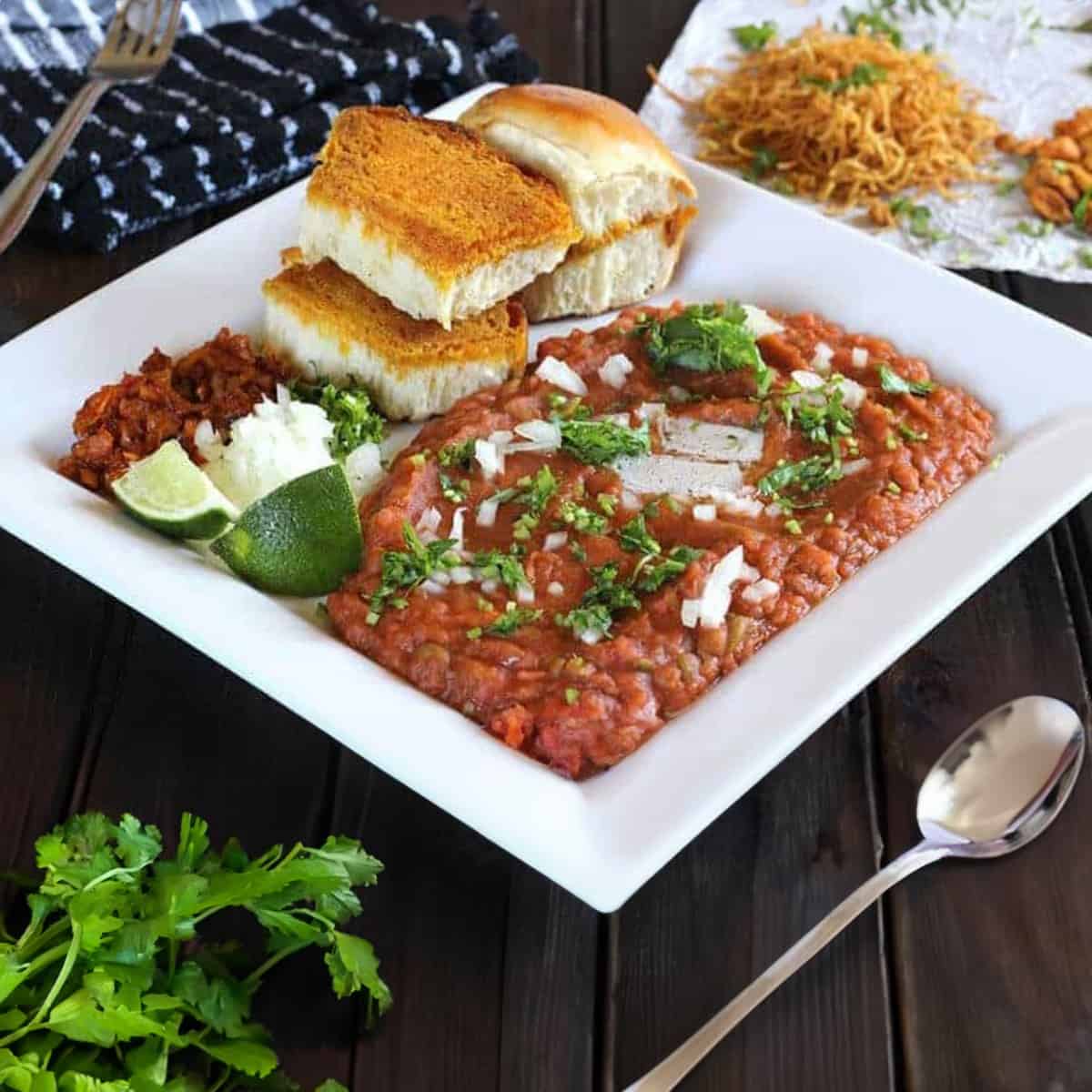 Yummy Quick Easy Pav Bhaji Recipe for Beginners and Busy Cooks