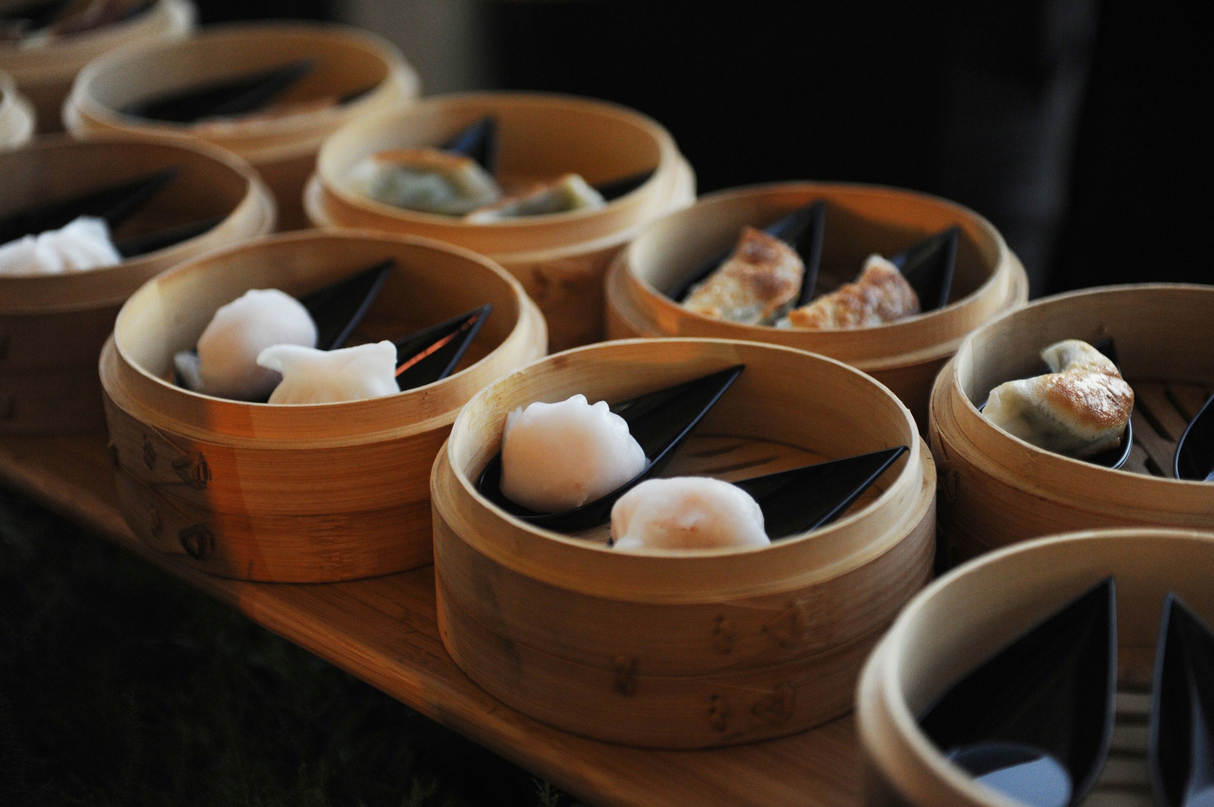 What to Expect from Dim Sum Buffet Catering: A Simple Guide for First-Timers!