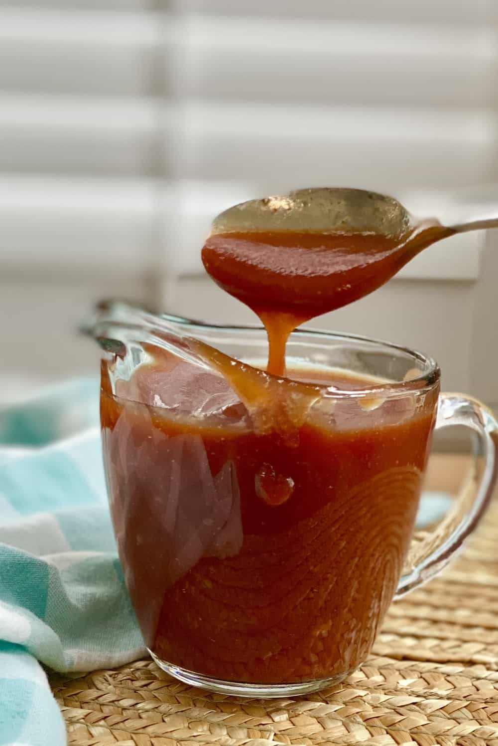 Need a Quick and Easy BBQ Sauce? This Simple Recipe is Perfect for Any Cookout