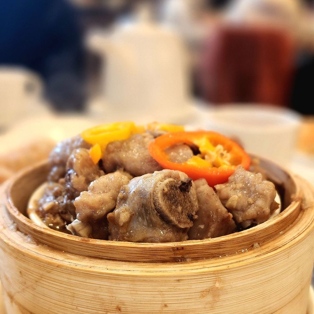 Where to Eat Dim Sum in Abbotsford? Explore our guide on the top-rated restaurants for you.