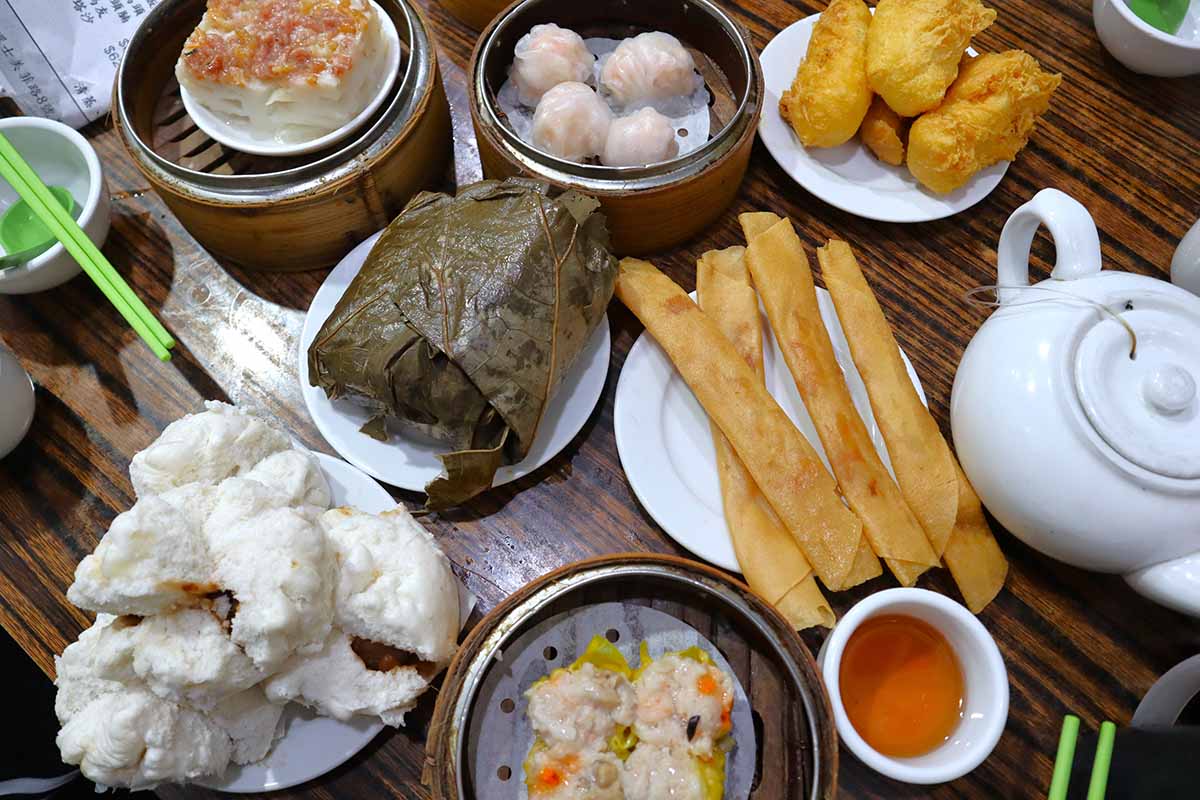 Dim Sum Breakfast Hong Kong on a Budget: Cheap Eats (Find Delicious and Affordable Dim Sum Breakfast in Hong Kong)