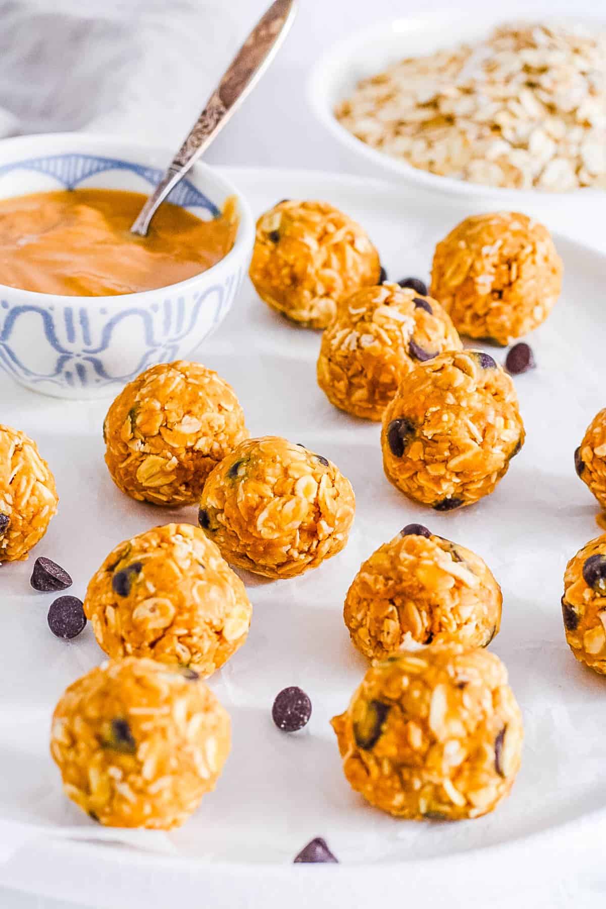 Healthy Quick Easy Peanut Butter Snacks: Guilt-Free Recipes That are Both Delicious and Good for You Anytime, Anywhere!