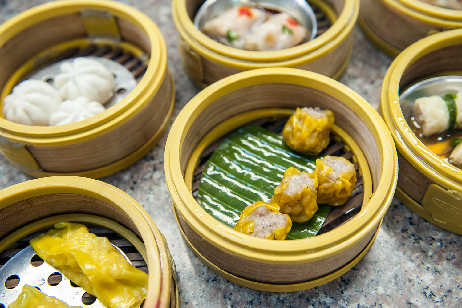 Dim Sum Set for Beginners: What to Expect and How to Choose!