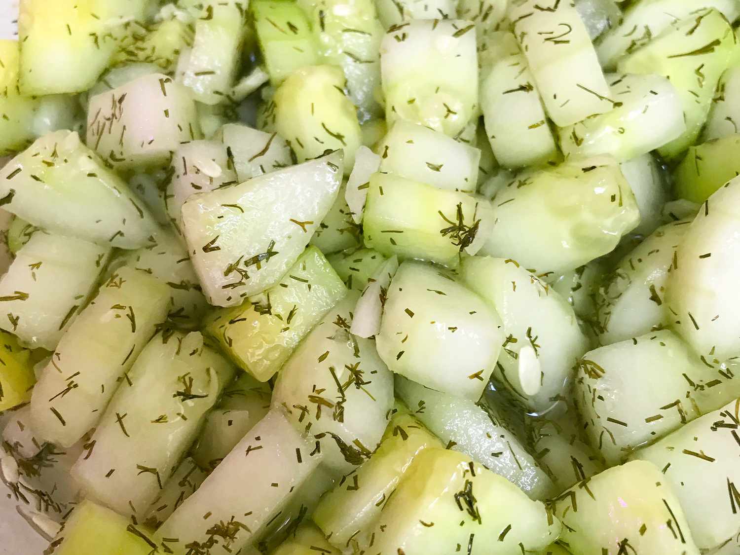 Quick and Easy Cucumber Salad Recipe: Perfect Side Dish Ready in No Time!