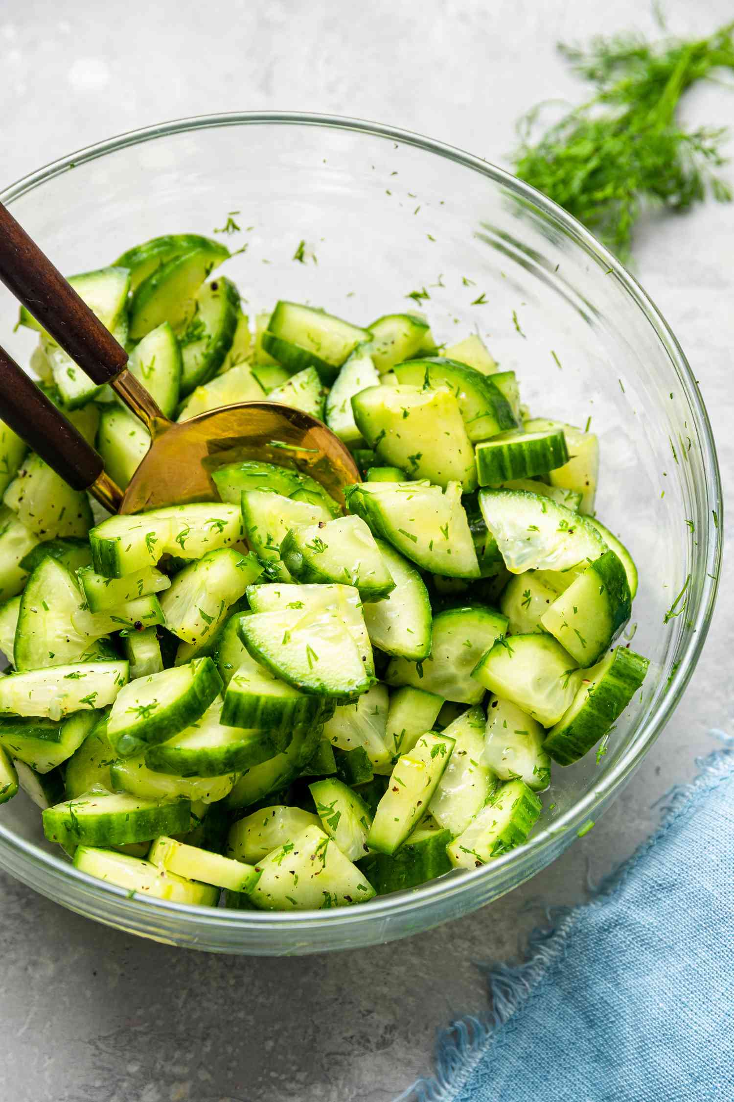 Quick and Easy Cucumber Salad Recipe: Perfect Side Dish Ready in No Time!