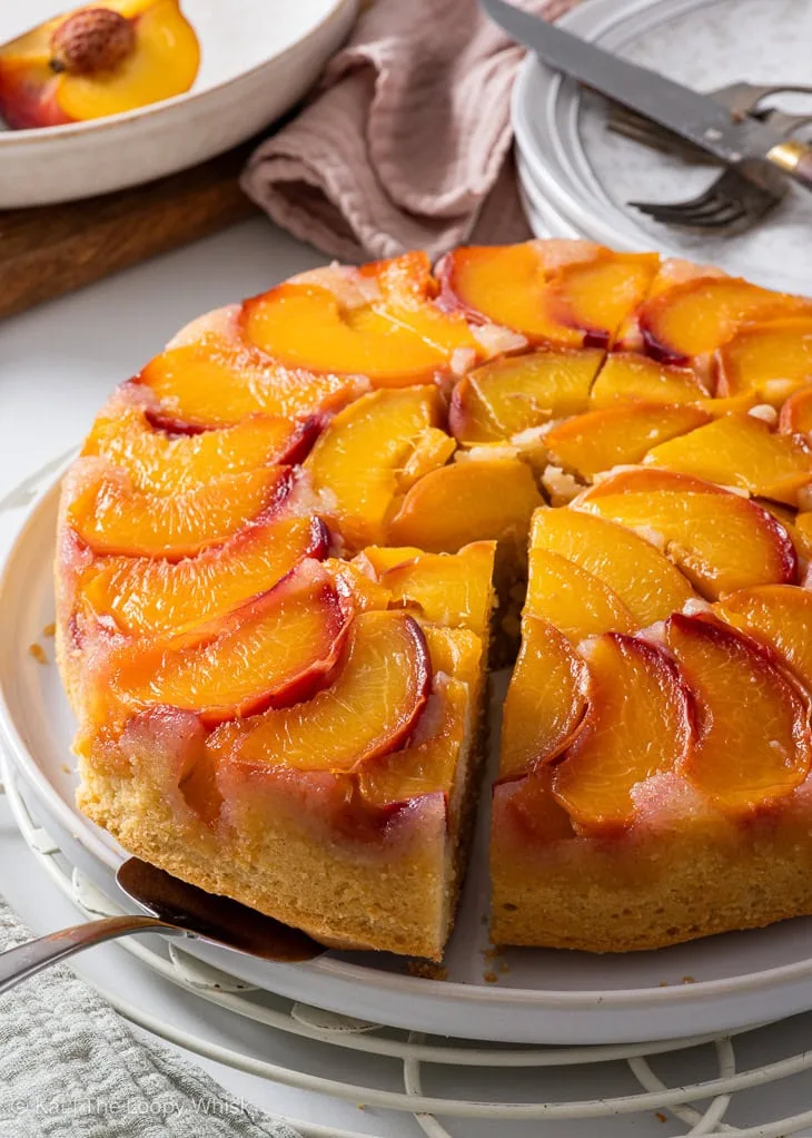 Gluten-Free Peach Upside Down Cake: Delicious and Simple to Make!